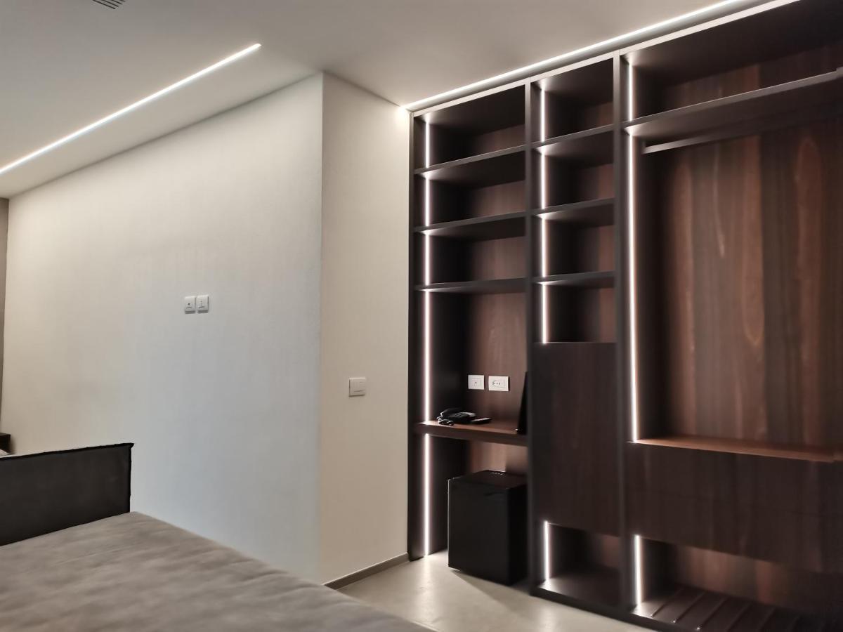 Commodore Hotel 4*